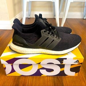 Adidas UltraBoost 3.0 PreOwned SZ14